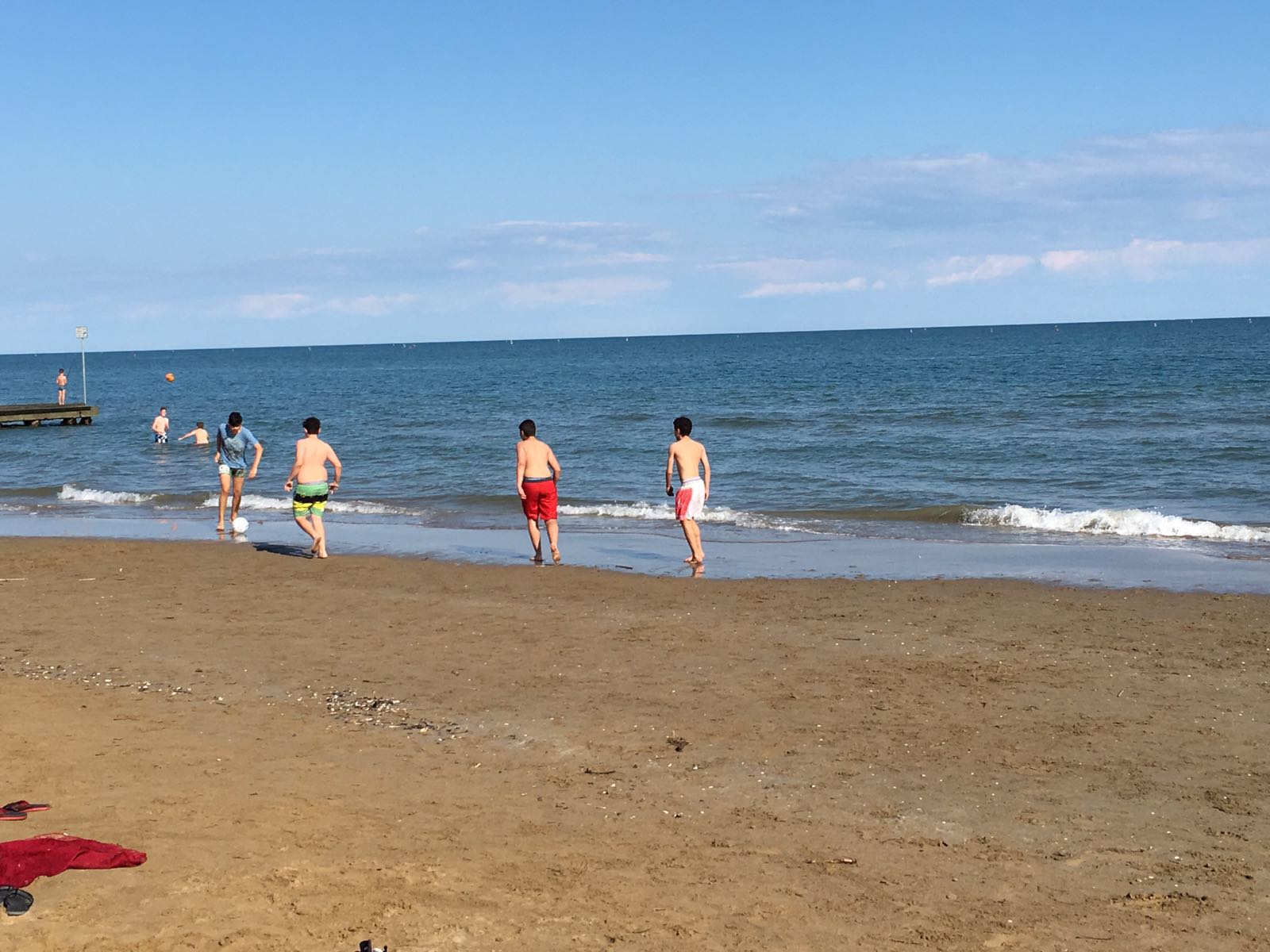 ...e si corre veloci come il vento sull'onda del successo che arriverà
